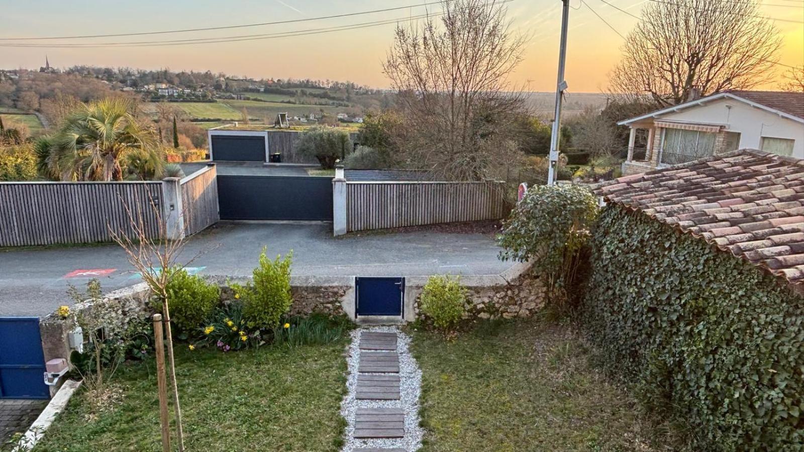 Maison De Charme Avec Jardin Et Terrasse Camblanes-et-Meynac Eksteriør bilde